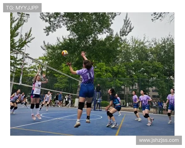 北京排球队在城市联赛中的状态分析与表现评估 北京排球队在城市联赛中的状态分析与表现评估