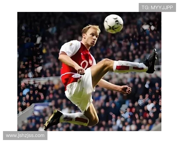 足球场上的艺术家那些签字好看的明星球员们 足球场上的艺术家那些签字好看的明星球员们